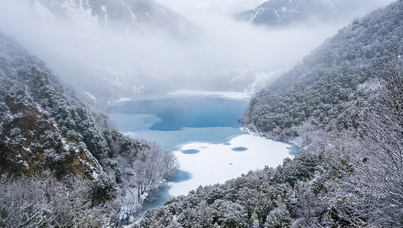 Η Λίμνη Στεφανιάδας στην Αργιθέα, η νεότερη φυσική λίμνη της Ελλάδας