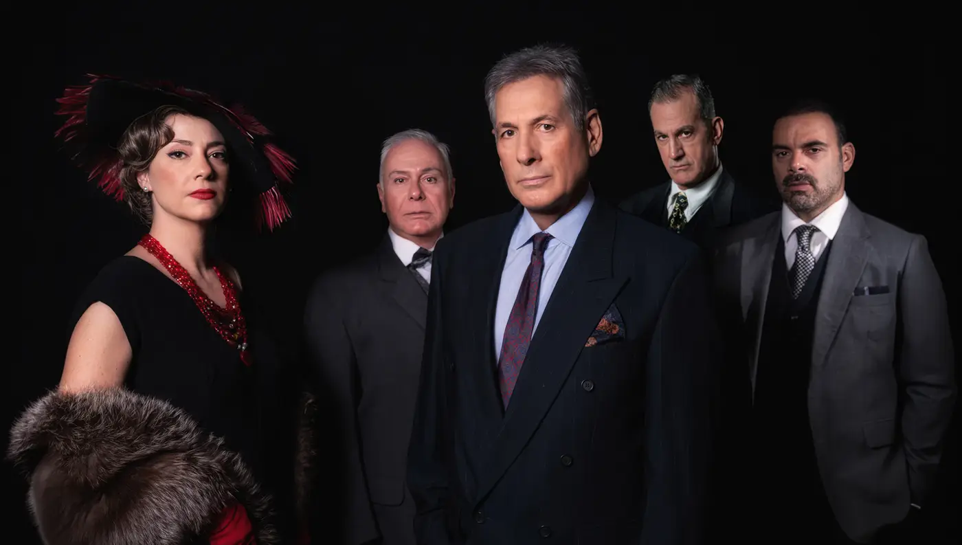 Ο Τέλειος Φόνος παράσταση Βόλος Παλιά Ηλεκτρική Θάνος Καληώρας Αλεξάνδρα Ούστα