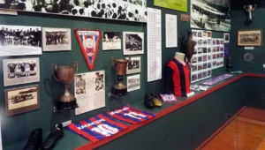 Δημοτικό Ιστορικό Αθλητικό Μουσείο Τρικάλων — εκθέματα και φωτογραφικό αρχείο στο Καστρακίδειο Ίδρυμα